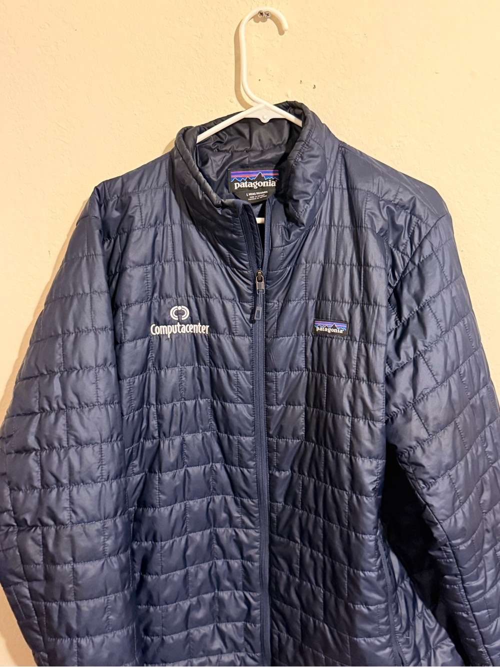 Patagonia Quilted Packable Jacket - Navy men’s  size lBlue